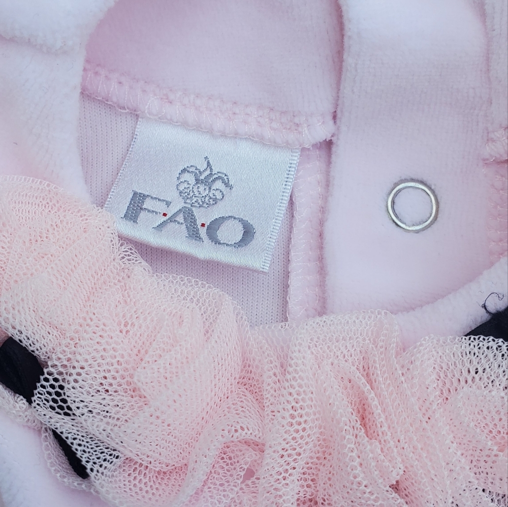 Pink Ruffled Newborn Footies - Picture 3 of 6